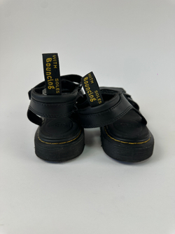 Сандалии Dr. Martens