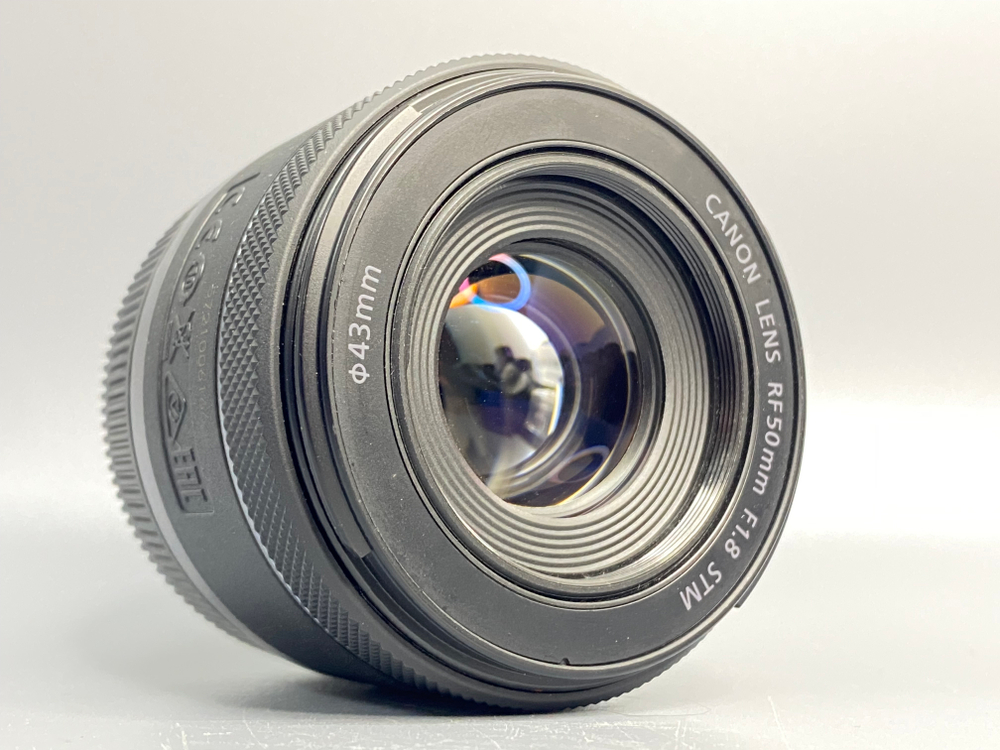 Canon RF 50mm 1.8 STM