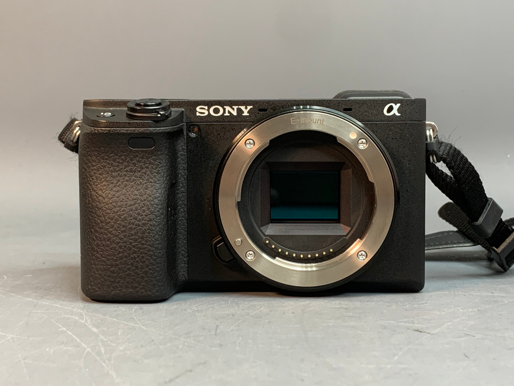Sony A6400 Kit 16-50mm 2.233 Кадров