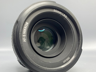 Nikon 50mm 1.8G Сломана диафрагма