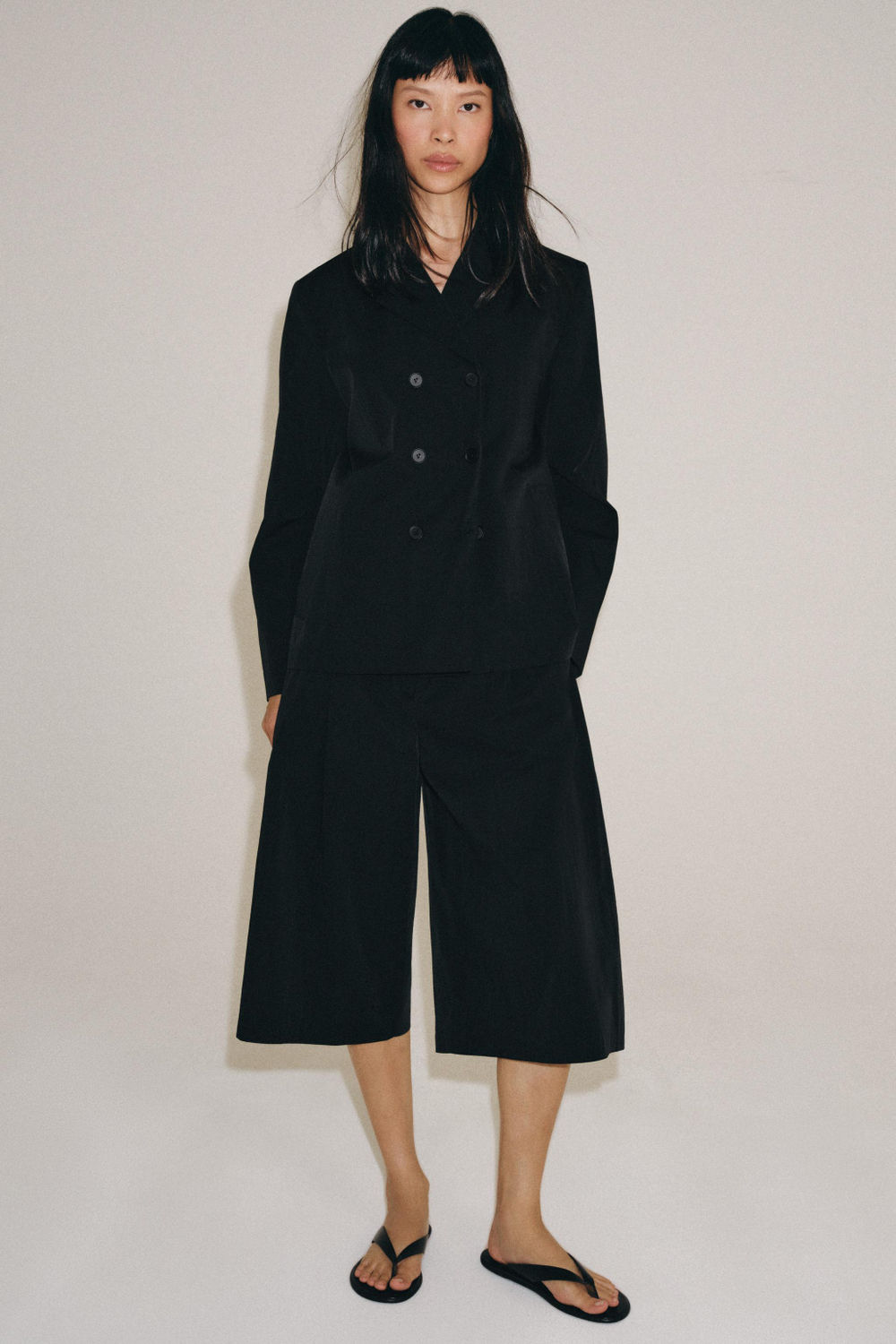 ТЕХНИЧНЫЕ ШОРТЫ — ZW COLLECTION — ZARA