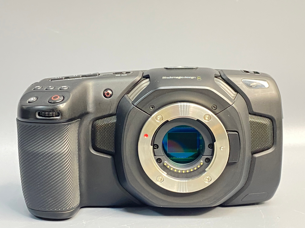 Blackmagic Pocket Cinema Camera 4K MFT