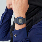 Часы Casio DW-5600RS-8