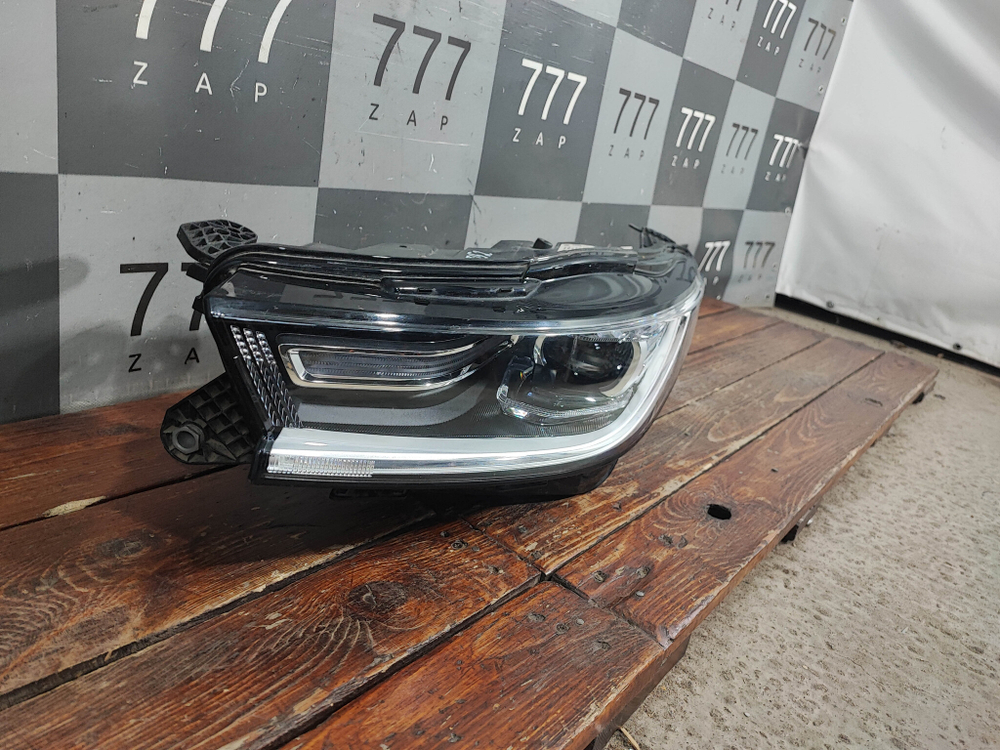 Фара левая LED Exeed TXL 21-нв Б/У Оригинал 605000767AA
