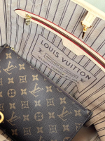 Сумка Louis Vuitton