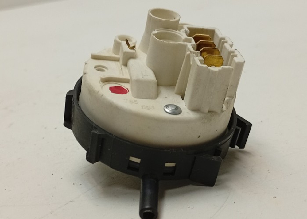 STA4648D ктп9 Датчик уровня воды для посудомоечной машины SMEG STA4648D б/у