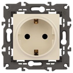 Розетка ЭРА Elegance 14-2102-02 с заземлением 2P+E Schuko со шторками 16A-250В IP20 слоновая кость | Эра Elegance
