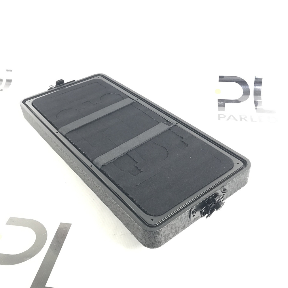 Крышка 4U с замком для кейсов PL 260C, 390C