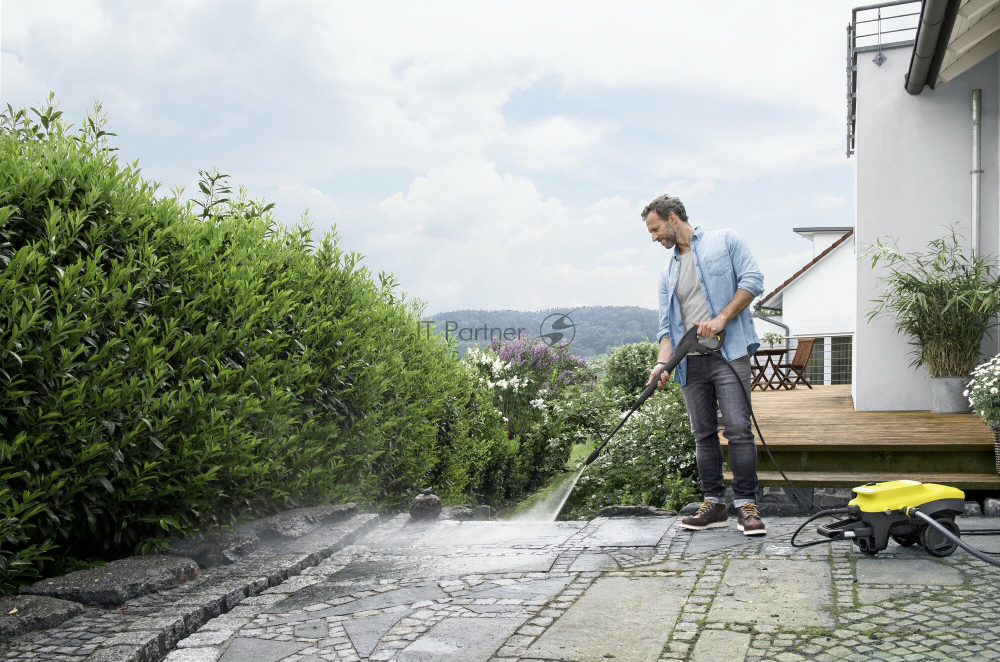 Мойка высокого давления KARCHER K 4 Compact (1.637-500.0), 130 бар, 420 л/ч