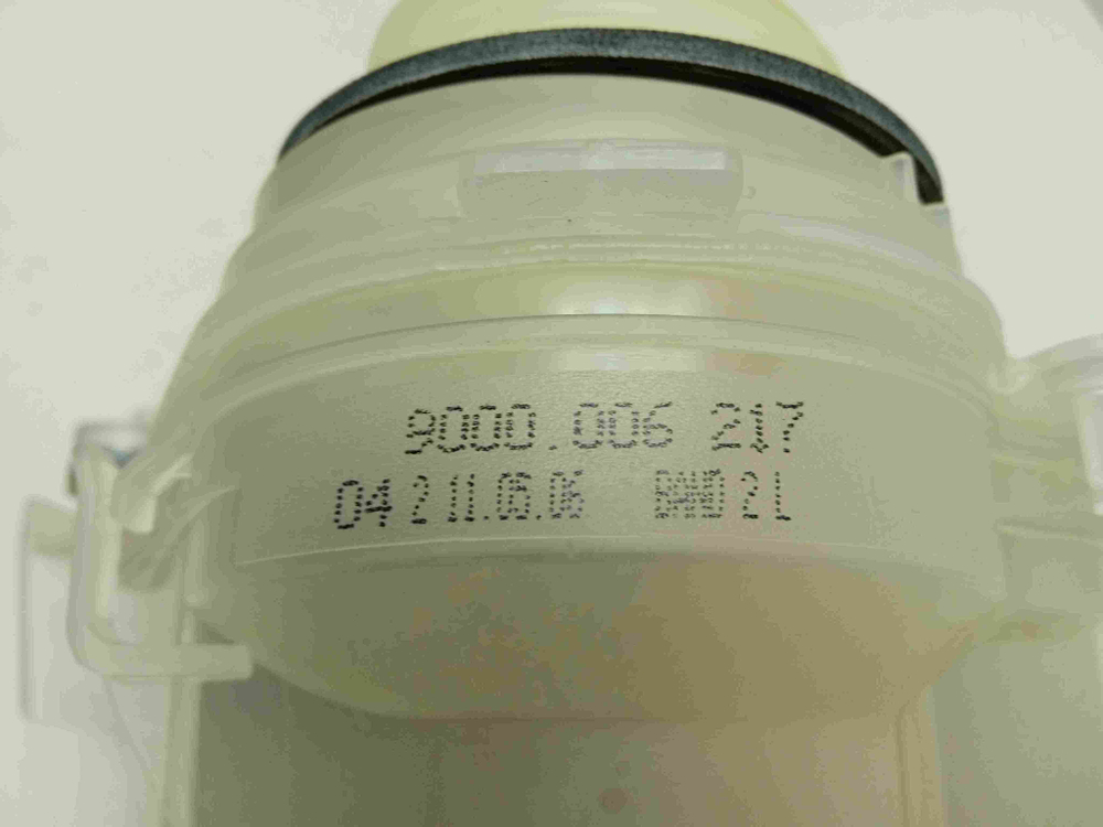 SGV57T13EU/05 ктп23 Бачок для соли для посудомоечной машины Bosch 9000006217 б/у