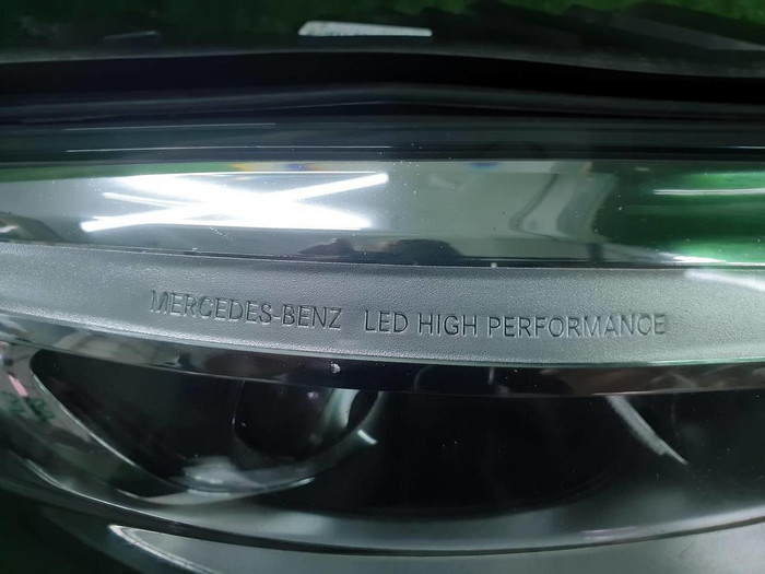 Фара правая Mercedes S W222 (2013-2017) LED