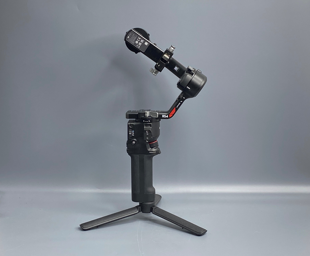 DJI RS 4 Combo