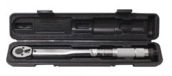 Ключ динамометрический щелчкового типа 140-980Nm 1'', в пластиковом футляре RockForce RF-64781215