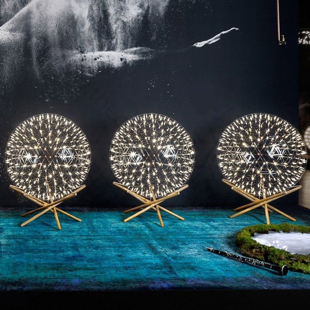 Floor lamp   Raimond Tensegrity by Moooi (Gold,  D 89 cm)