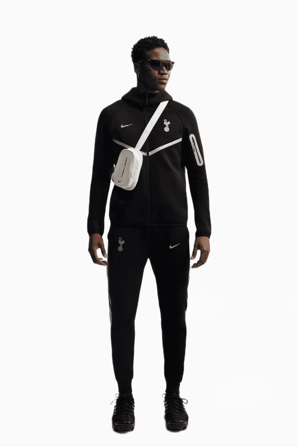 Кофта Nike Tottenham Hotspur 26/27 Tech Fleece Windrunner - черный
