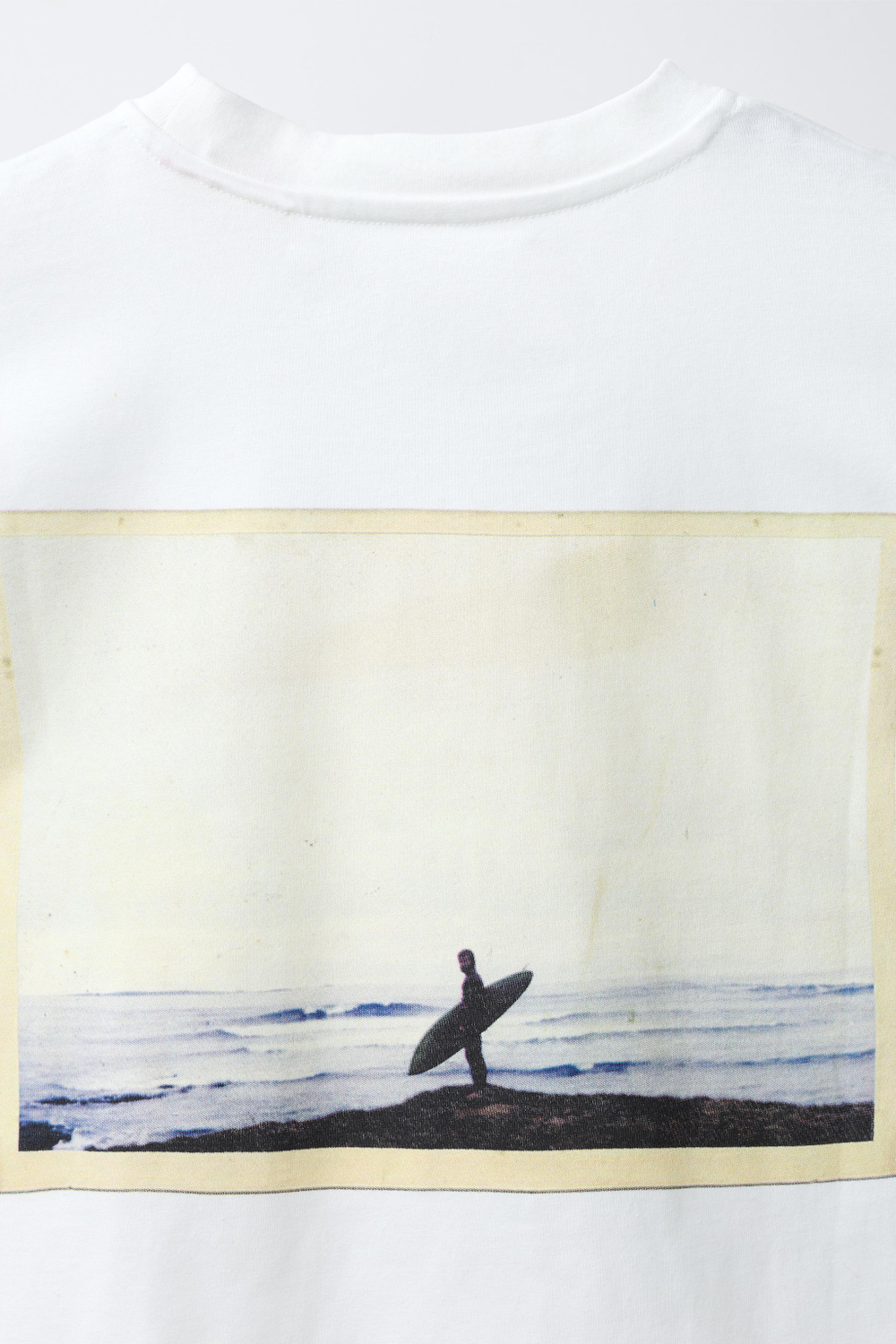 ZARA X PUKAS ФУТБОЛКА С ФОТОПРИНТОМ PUKAS SURF, БЕЛЫЙ