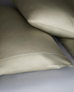 ZARA HOME САТИНОВАЯ НАВОЛОЧКА, ЗЕЛЕНЫЙ