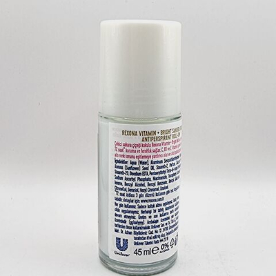 Шариковый дезодорант Vitamin+Bright Sakura Radiance 45 мл (Тайланд)