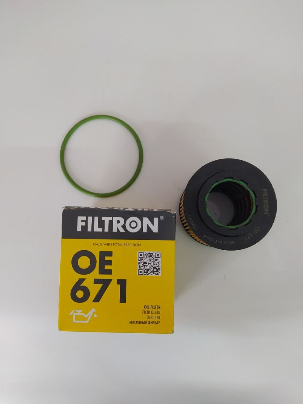 Фильтр масляный Filtron OE671 для Seat, Skoda, Volkswagen