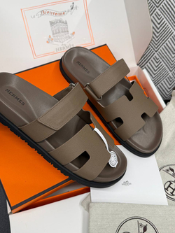 Шлепанцы Hermes