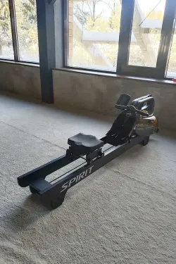 Гребной тренажер SPIRIT CRW900
