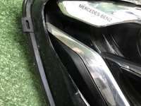 Битая Фара правая Mercedes E W213 (2020-2023) LED