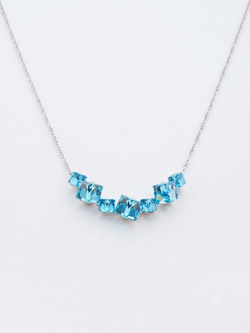 Колье дуга Мираж с голубыми кристаллами Swarovski