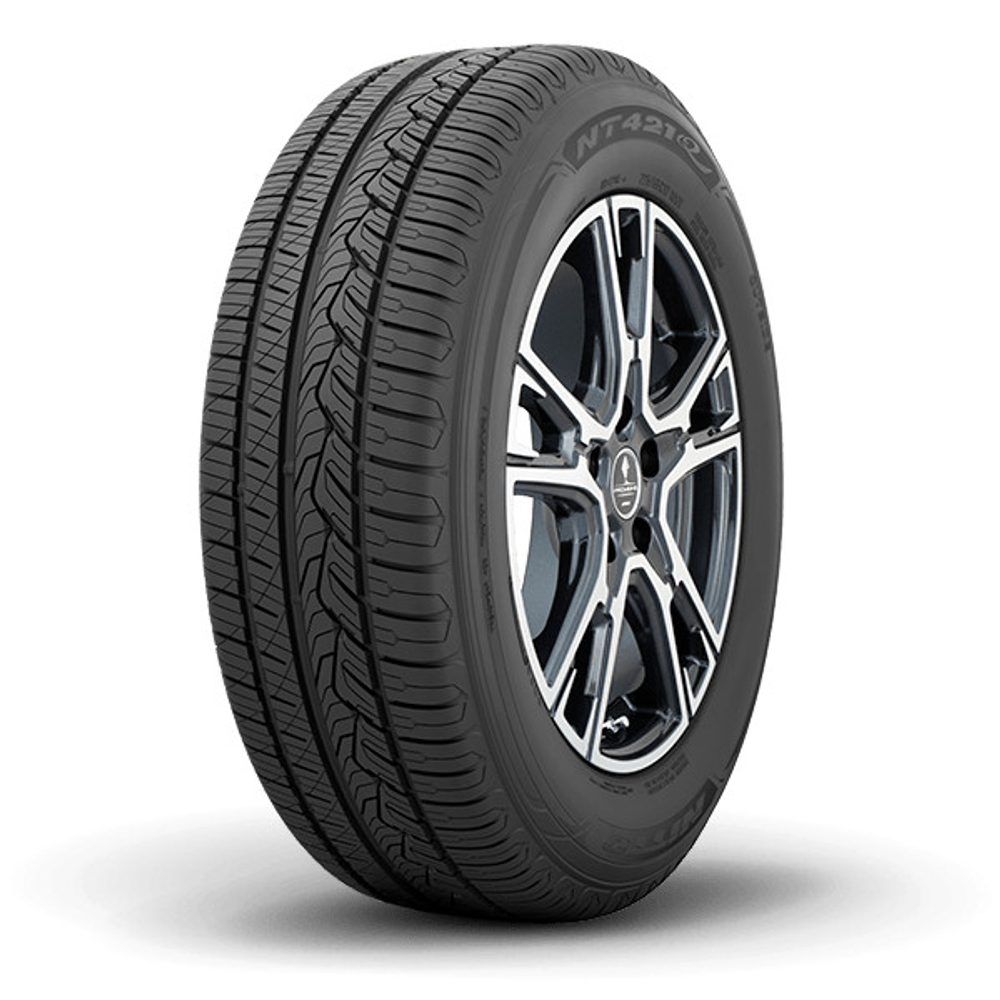 Легковая шина NITTO NT421Q 255/45R20 105W XL
