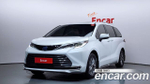 Toyota Sienna 2.5 Hybrid AWD — 2024