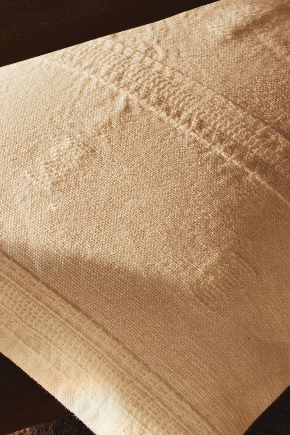 ZARA HOME ЧЕХОЛ ДЛЯ ДЕКОРАТИВНОЙ ПОДУШКИ В ПОЛОСКУ, ЭКРЮ