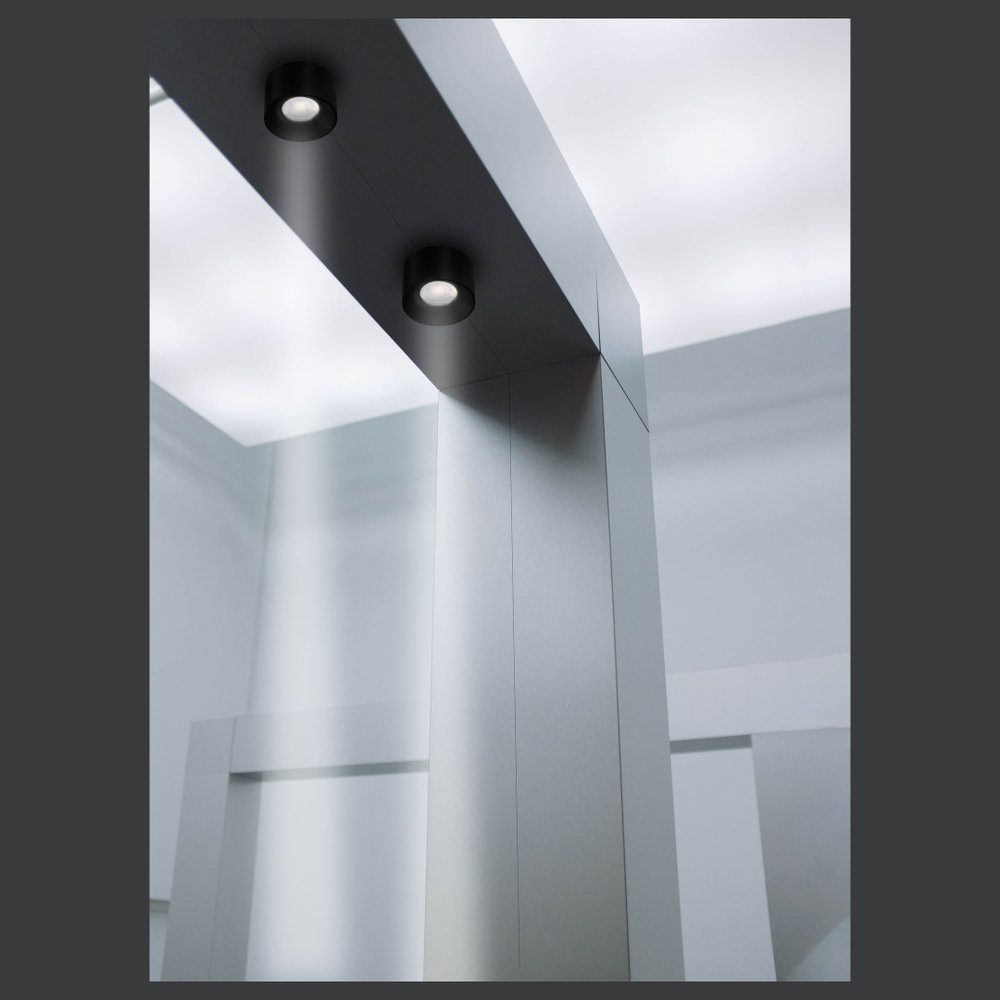 Светильник подвесной Wertmark Technical Lesath светильник на шинопровод, Led, 5W, 3000K WTL.O13.607.30.05