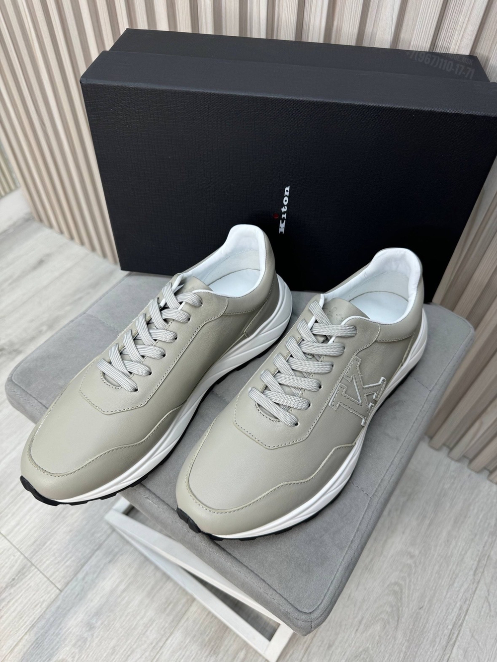 Кроссовки Kiton