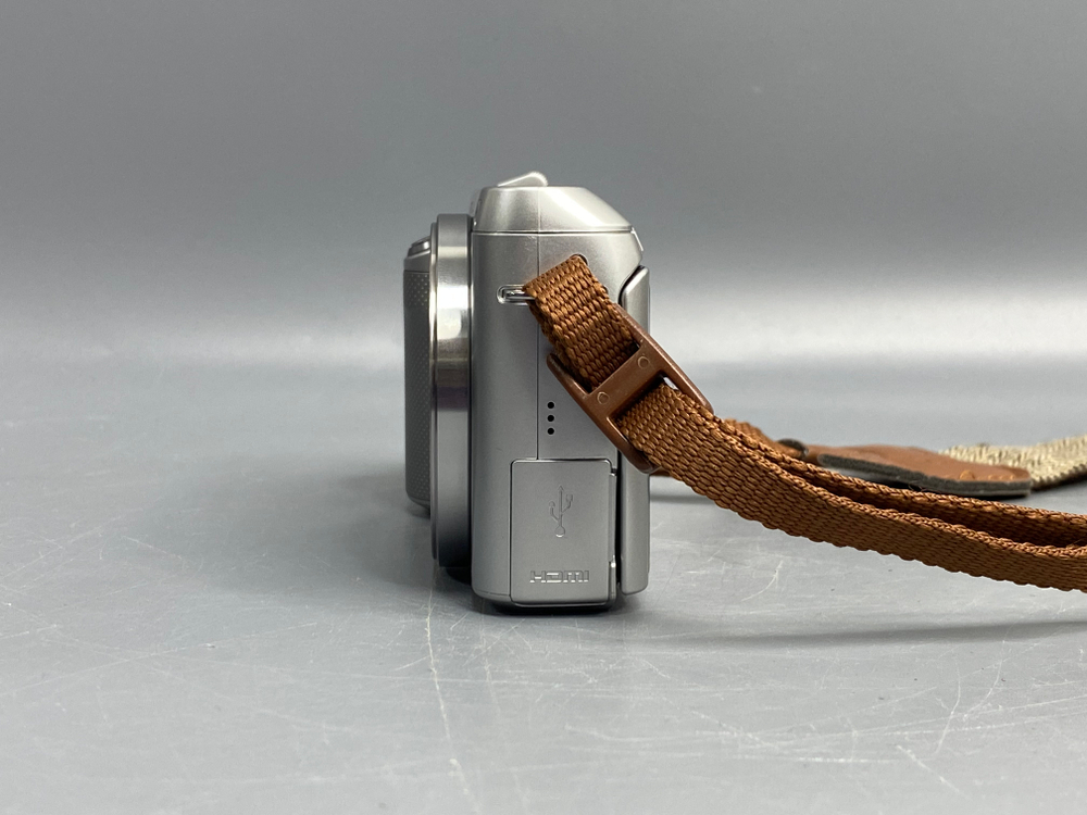 Sony NEX F3 kit 18-55mm