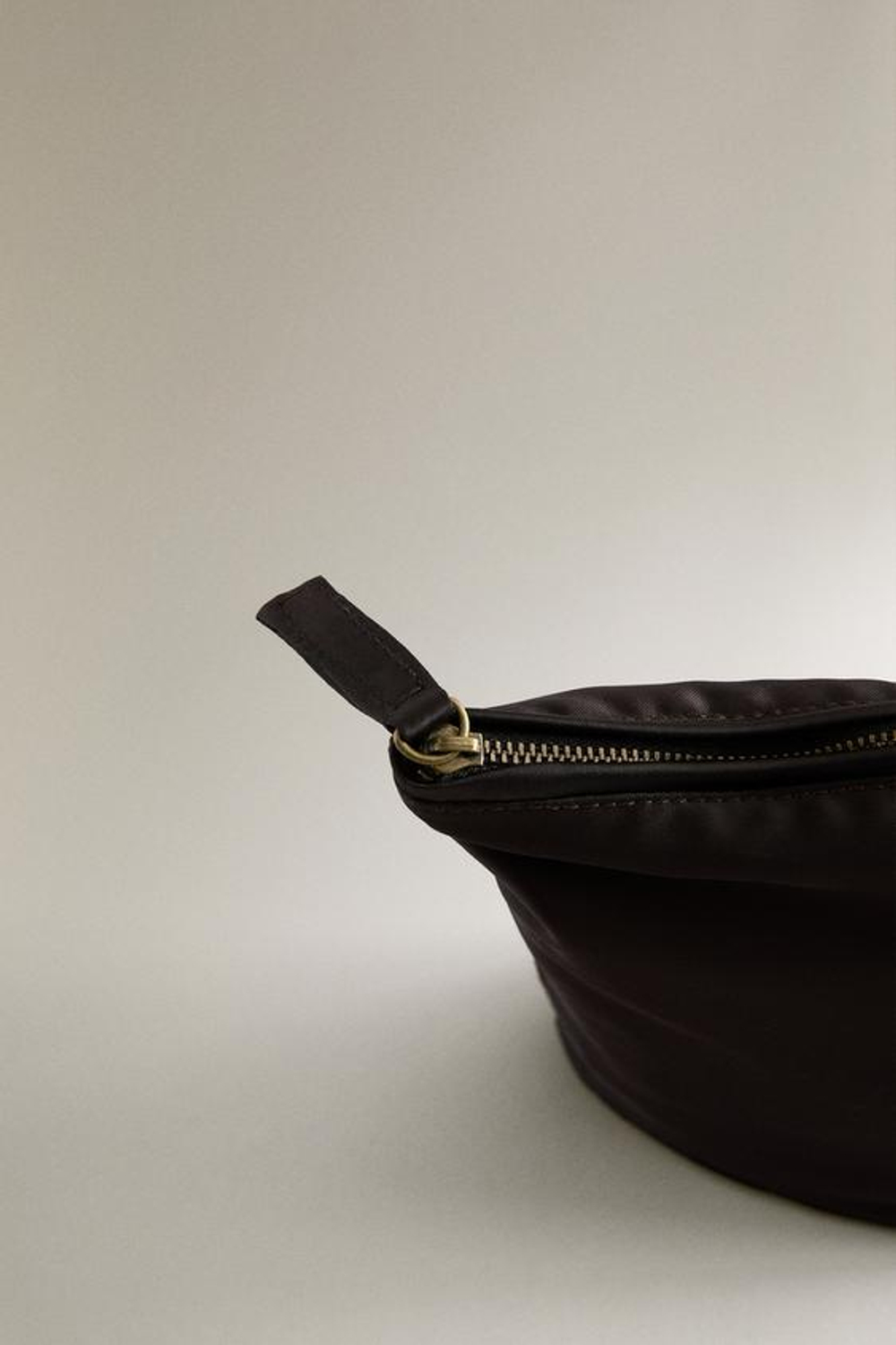 ZARA HOME САТИНОВАЯ КОСМЕТИЧКА, КОРИЧНЕВЫЙ