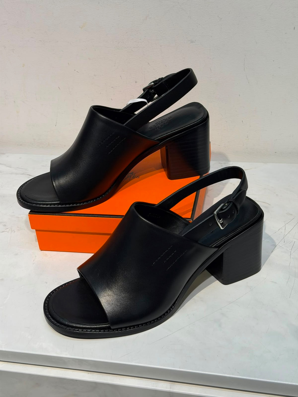 Сандали Hermes