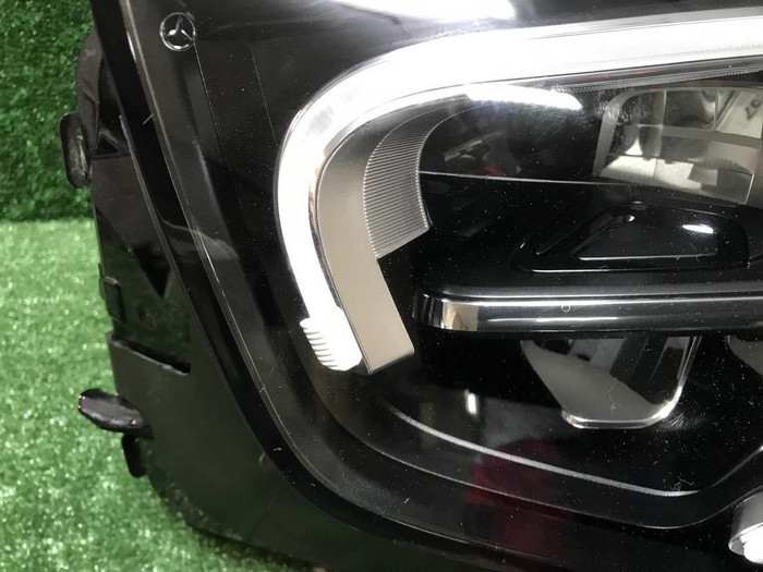 Фара левая Mercedes GLC X253 (2019-2022) LED