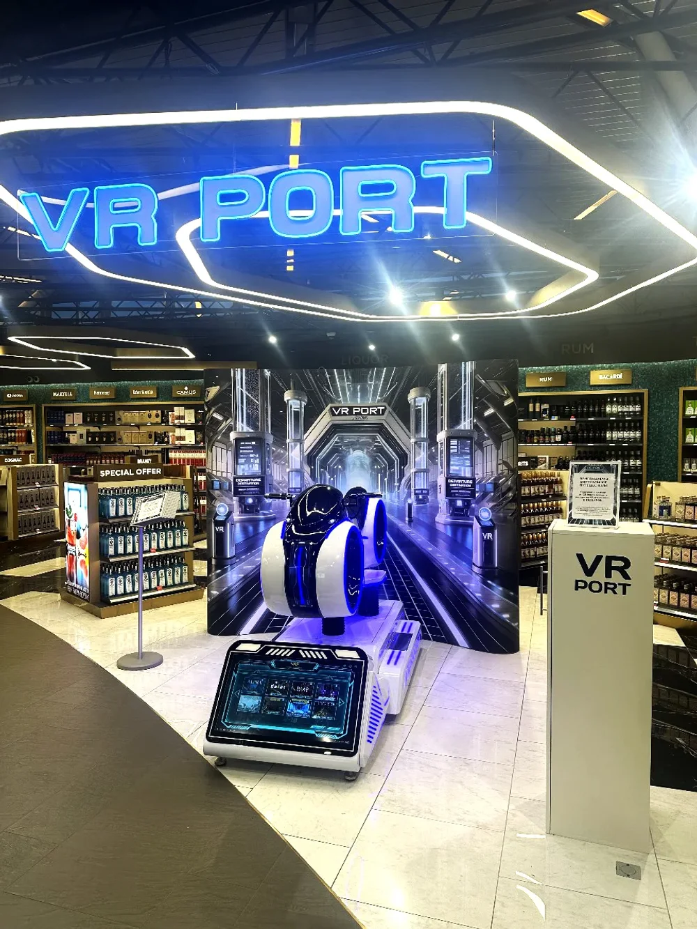 Аттракцион виртуальной реальности Мотогонка