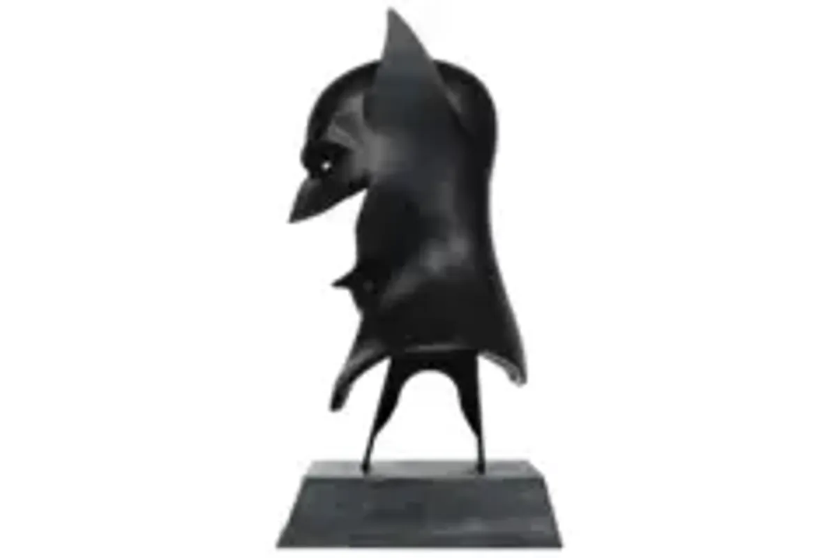 Бюст McFarlane Toys DC: Batman Cowl (1st Appearance) (1:3 Scale)