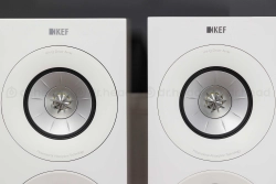KEF R3 Meta White Gloss трехполосная полочная пассивная акустическая система (пара)