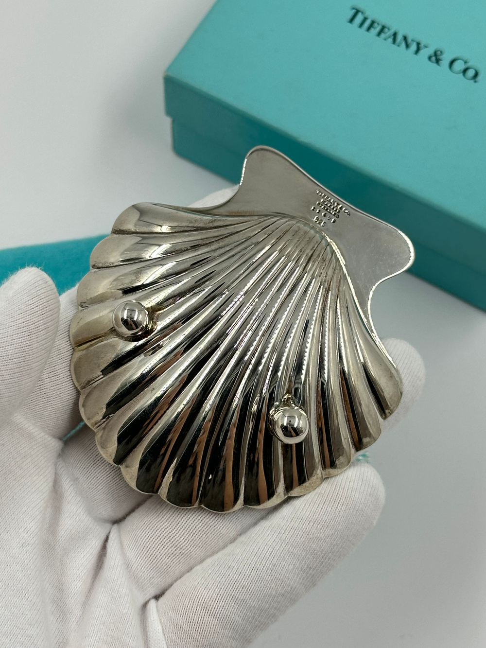 Декоративная тарелочка в виде ракушки Tiffany & Co
