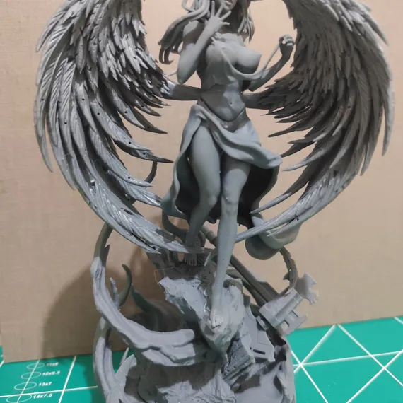 Albedo topless - Overlord