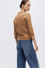 Короткий топ в тонкую резинку - H&M