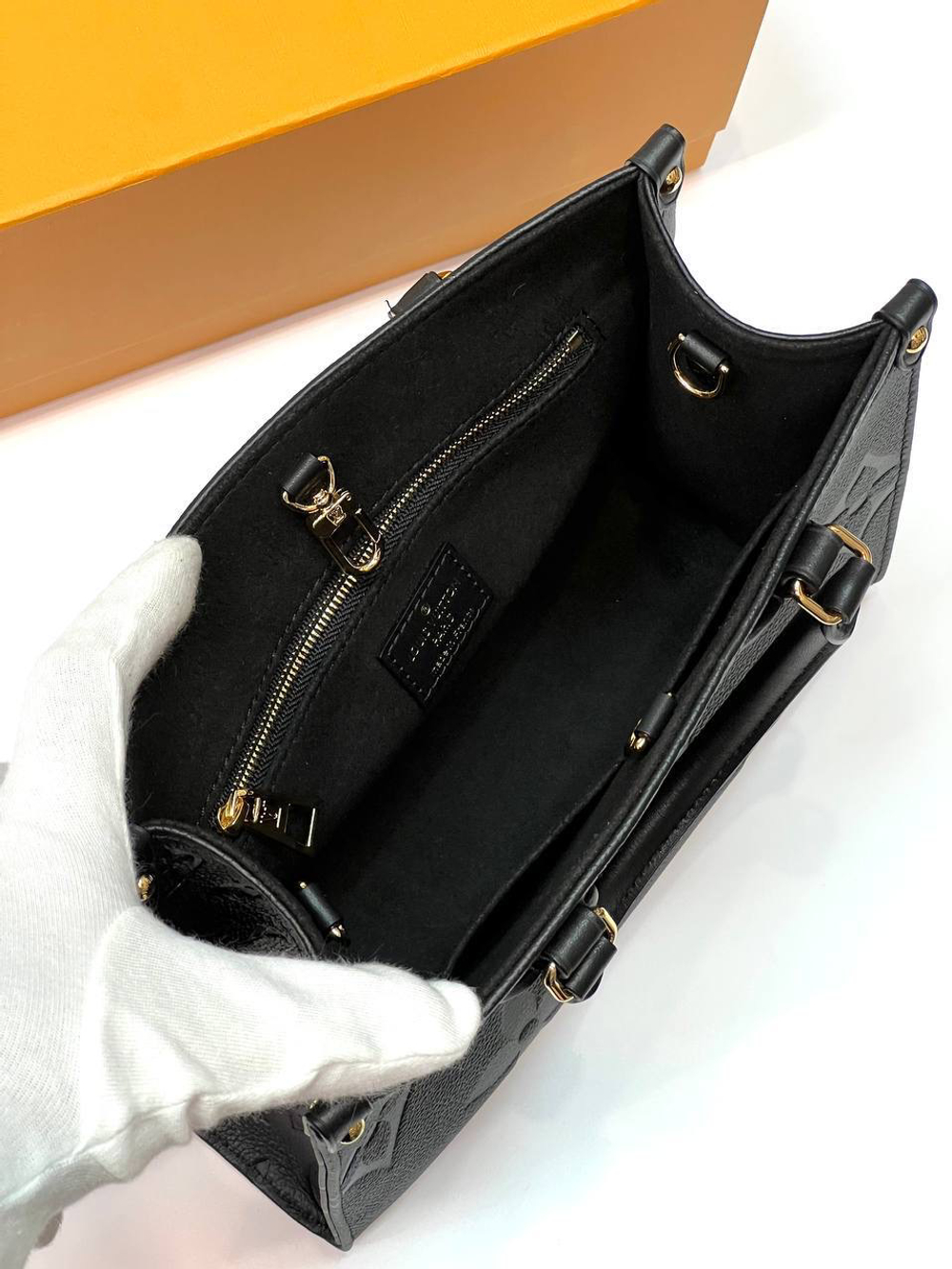 Сумка Louis Vuitton Grand Palais