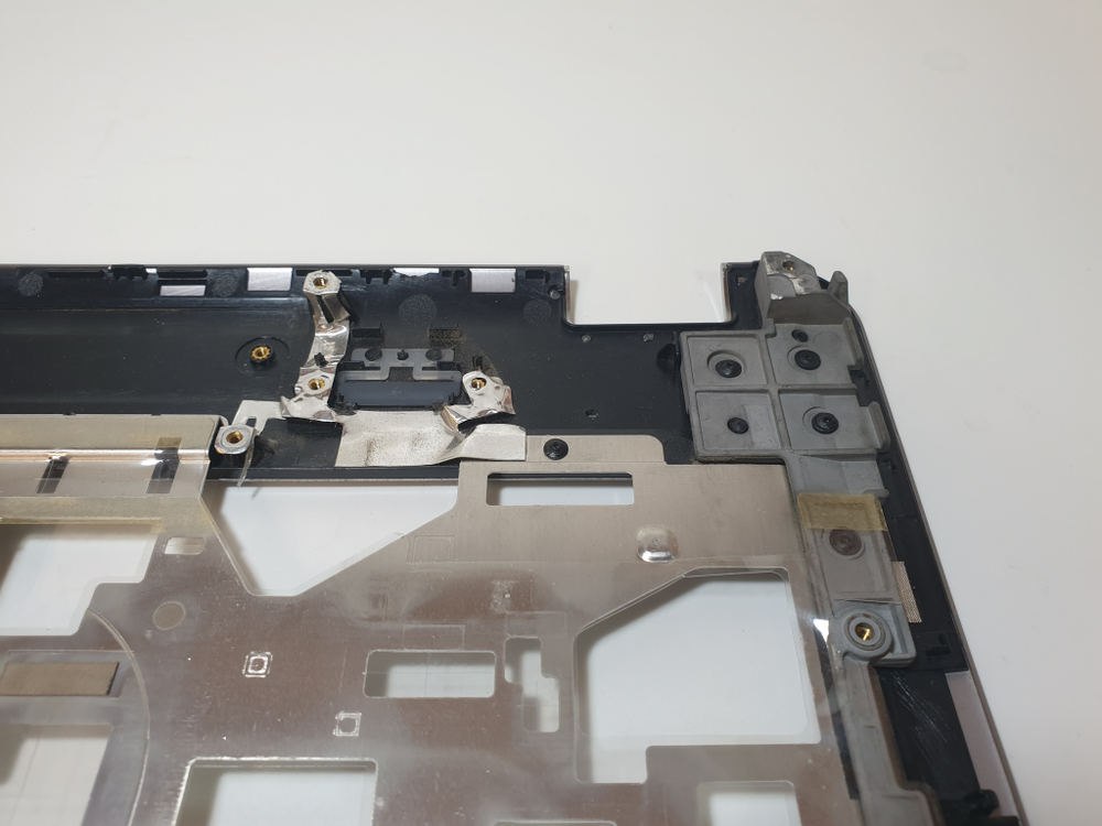 Топкейс HP DV7-4000ER, мелкий дефект, 3LLX9TP003