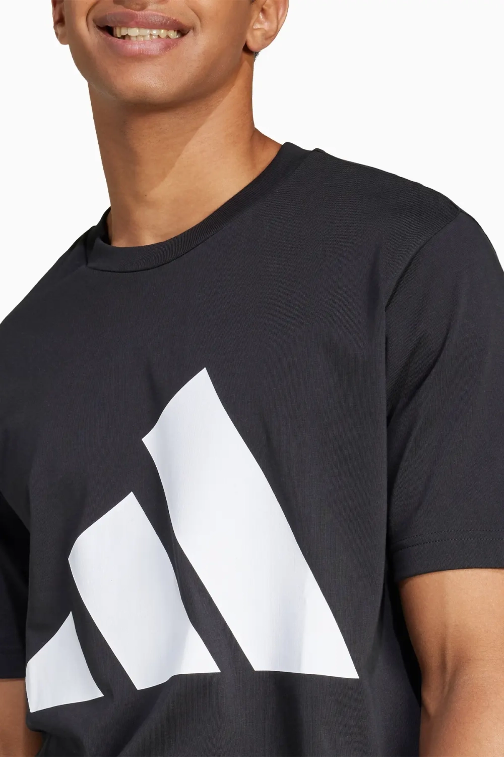 Футболка adidas Essentials Big Logo - черный