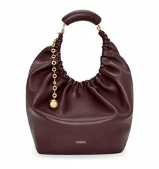 Сумка Loewe Squeeze среднего размера из кожи ягненка наппа бордовый