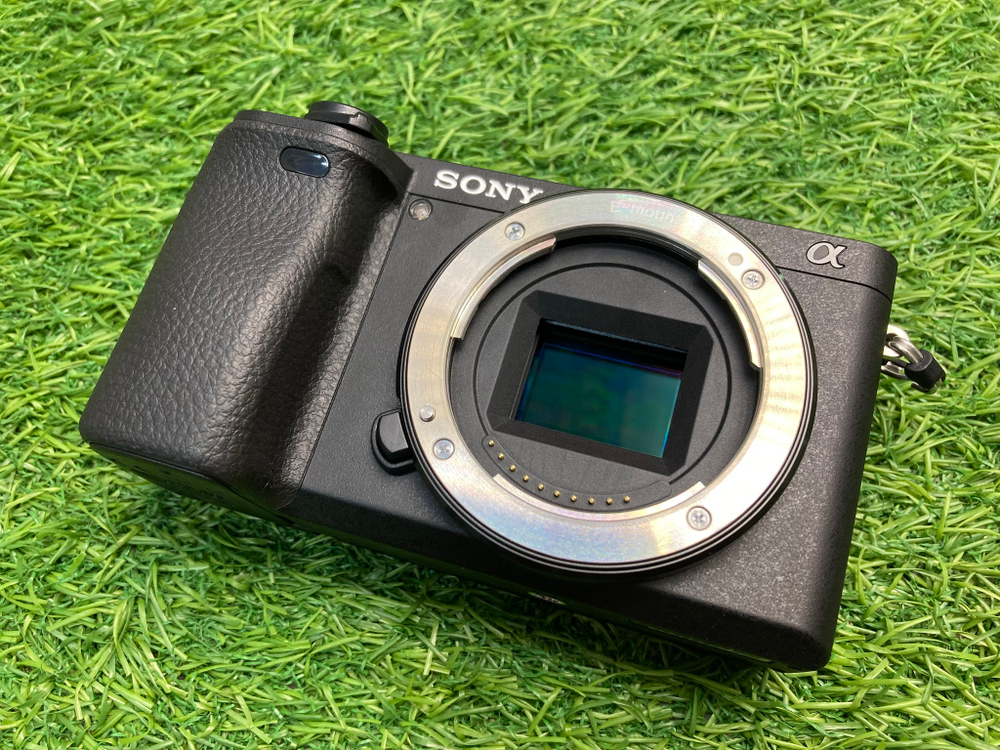 Sony A6300 kit 16-50mm 10.500 кадров