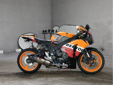 Honda CBR1000RR	2008