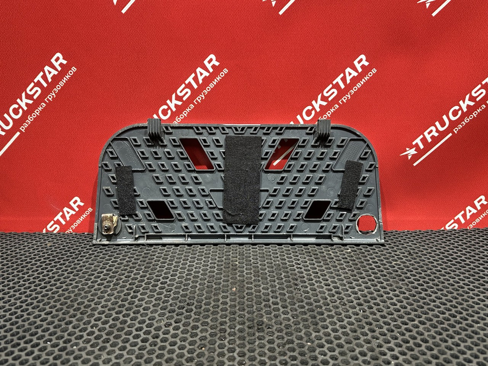 Накладка ступеньки 2022г