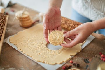 Рецепт песочного печенья с узором